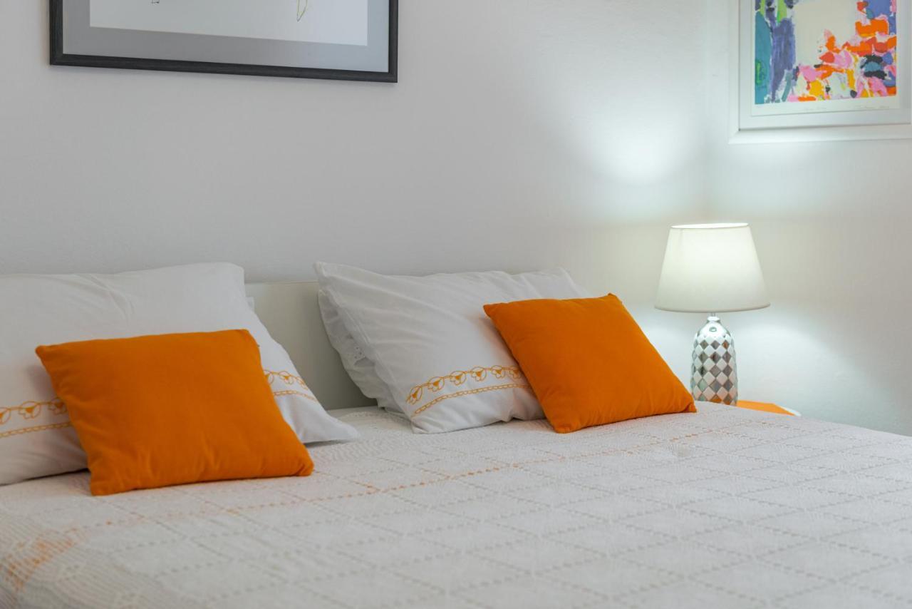 Lovely Apartment Дубровник Екстериор снимка