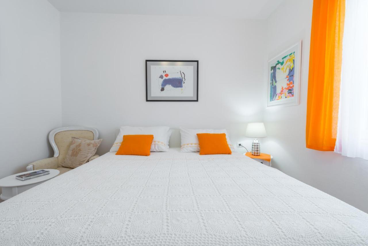 Lovely Apartment Дубровник Екстериор снимка