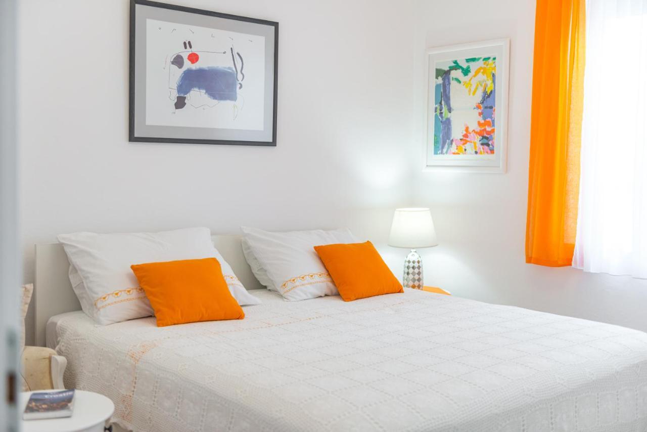 Lovely Apartment Дубровник Екстериор снимка