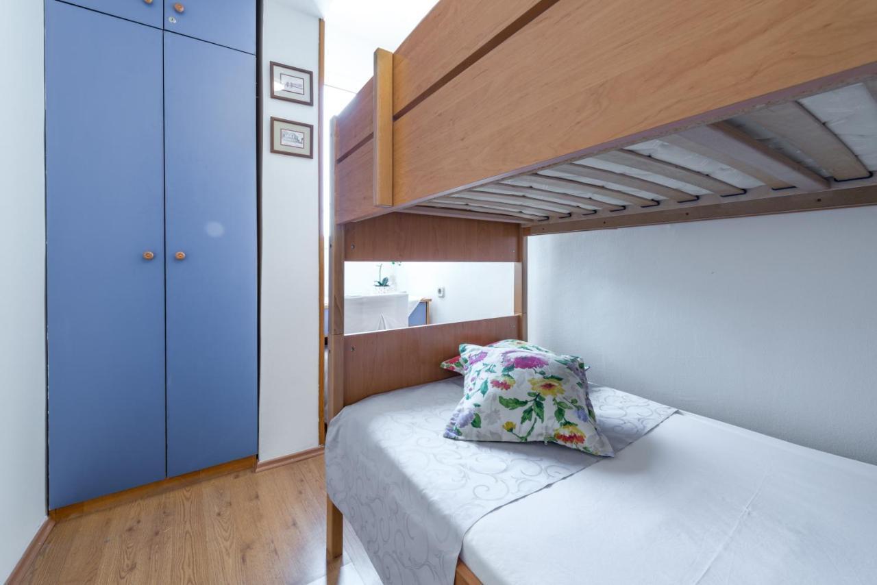 Lovely Apartment Дубровник Екстериор снимка